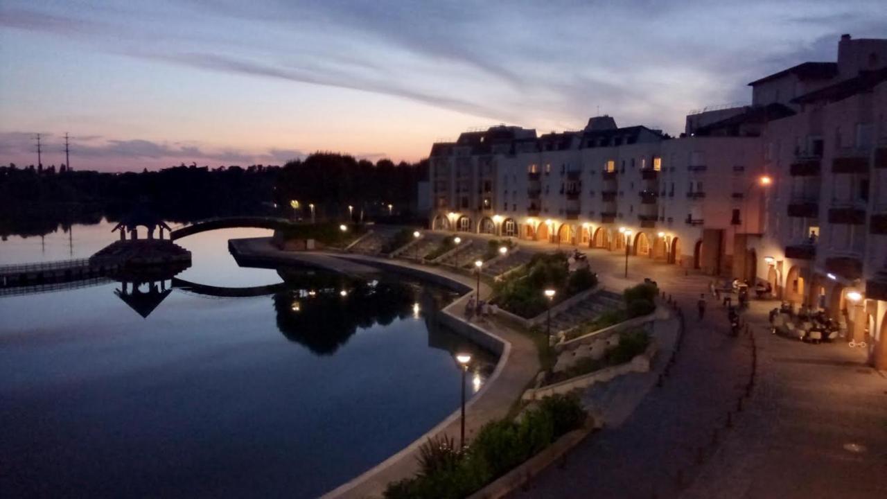 Vue Exceptionnelle Sur Le Lac Créteil Zewnętrze zdjęcie